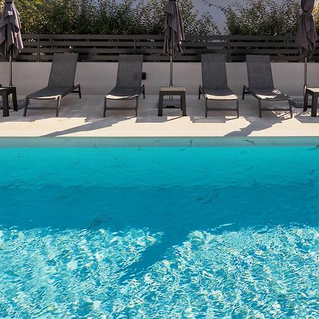 Poolside Apartments Anabella Baska  Exterior photo